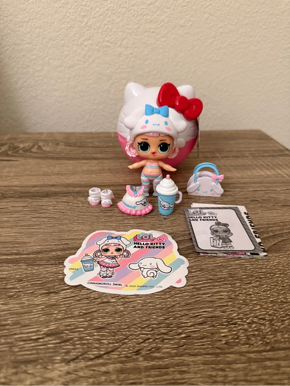 L.O.L Surprise! Hello Kitty and friends Cinnamoroll SwirlTheme Doll (Ultra Rare)